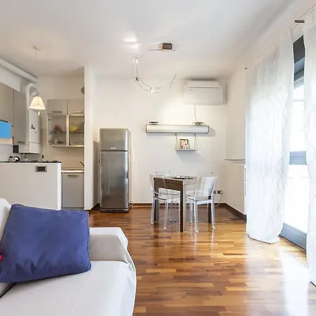 Apartamento Navigli Charming Studio Milão